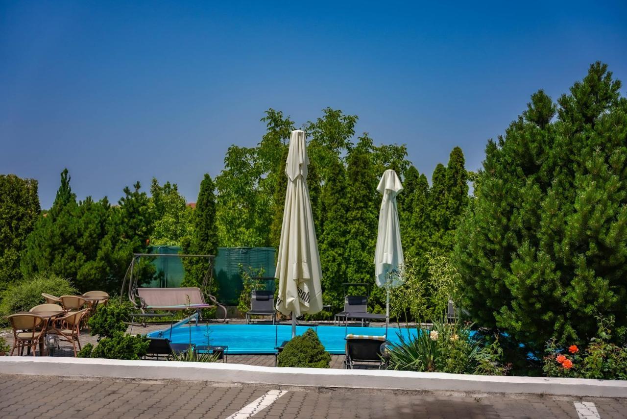 Aparthotel Panoramis Residence Oradea Dış mekan fotoğraf