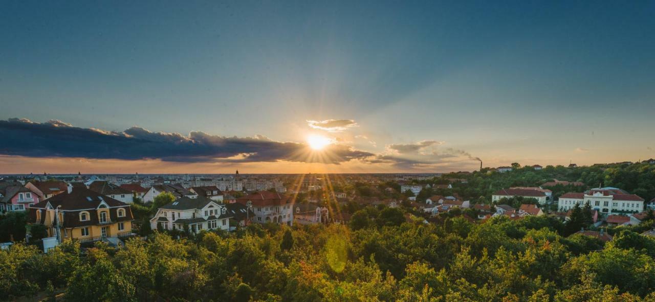 Aparthotel Panoramis Residence Oradea Dış mekan fotoğraf