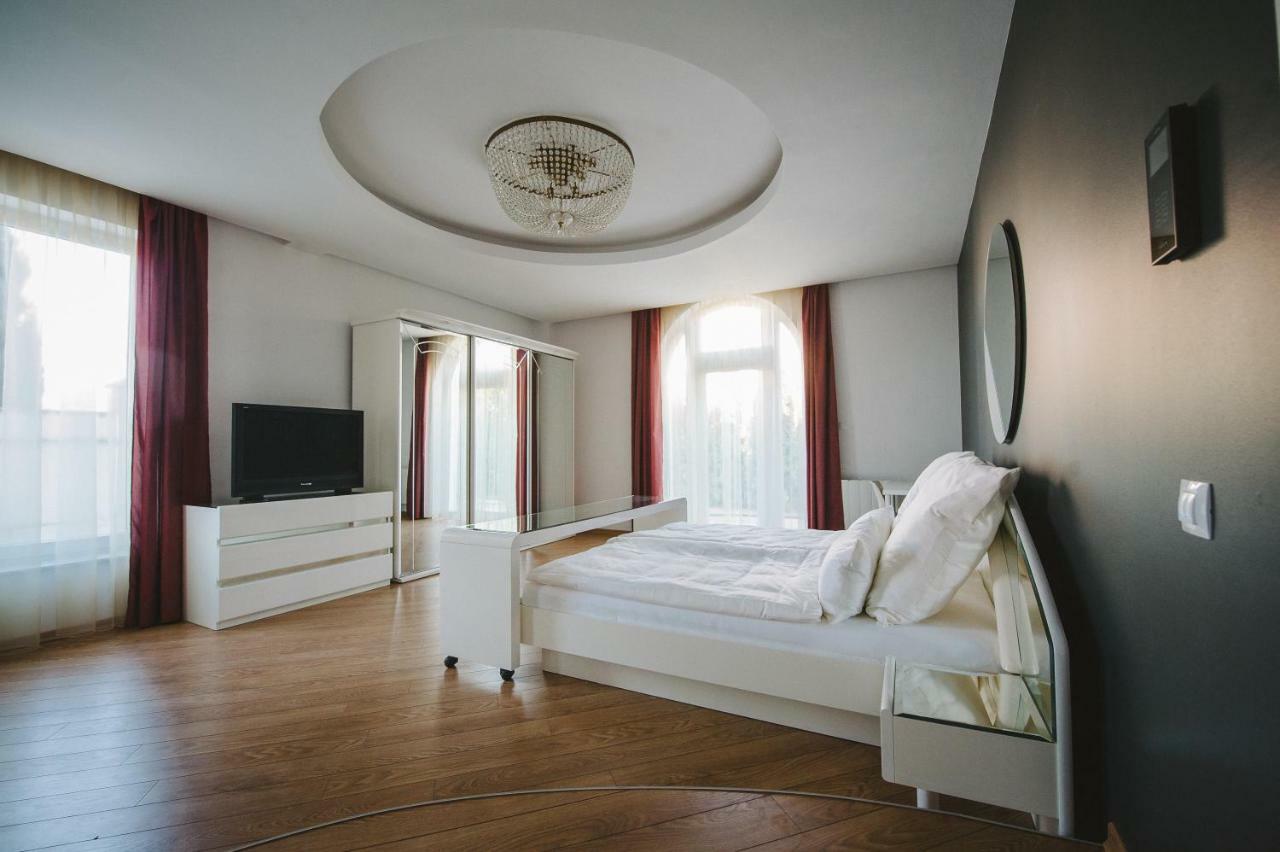 Aparthotel Panoramis Residence Oradea Dış mekan fotoğraf